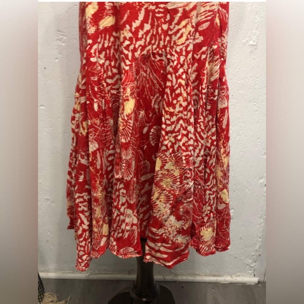 Lost in the 🔥 Free People Scoop Neck Sleeveless Beach Print Dress Red XS - Picture 5 of 14